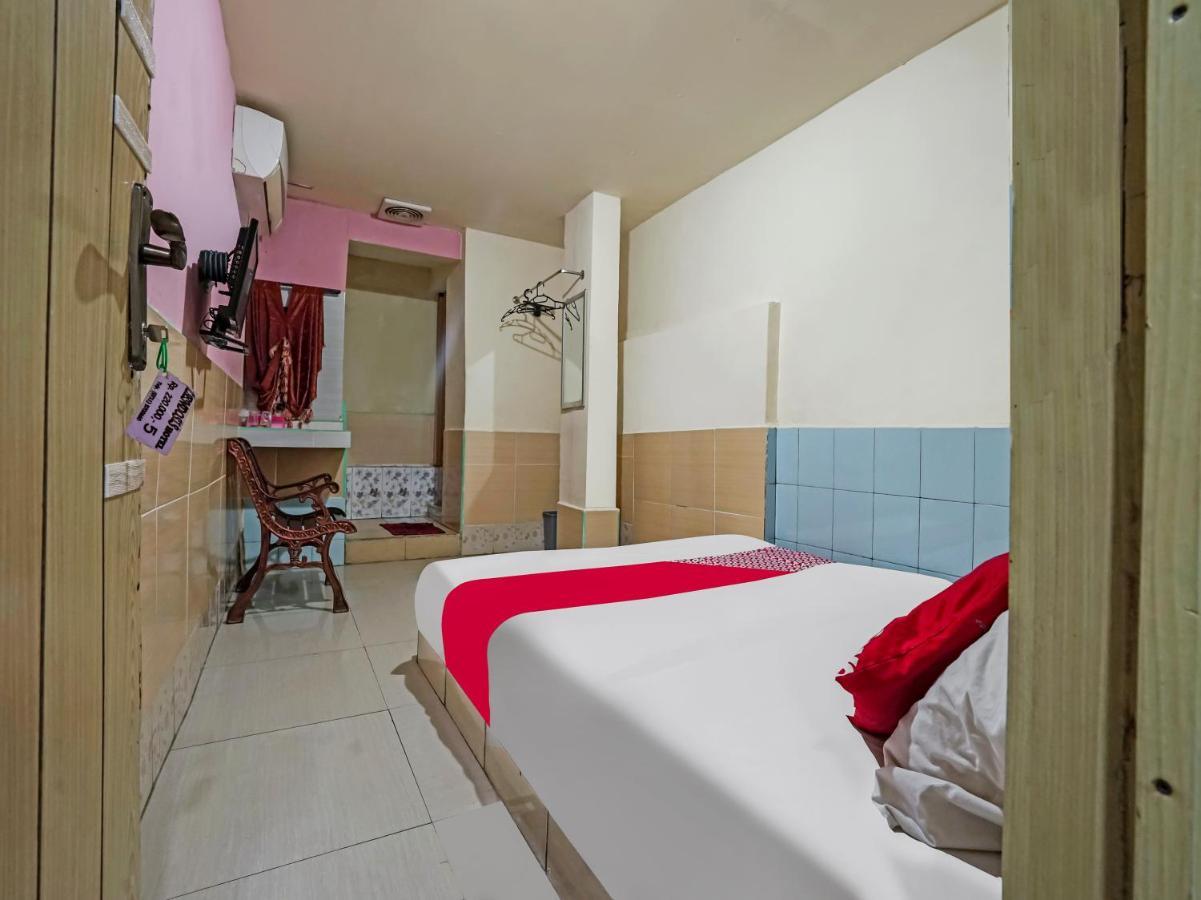 Oyo 90158 Hotel Lendosis Perintis Kemerdekaan Palembang Ngoại thất bức ảnh