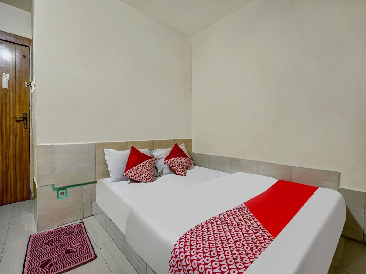 Oyo 90158 Hotel Lendosis Perintis Kemerdekaan Palembang Ngoại thất bức ảnh