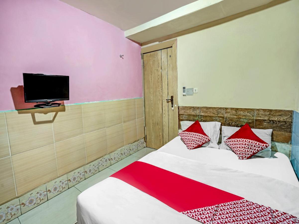 Oyo 90158 Hotel Lendosis Perintis Kemerdekaan Palembang Ngoại thất bức ảnh
