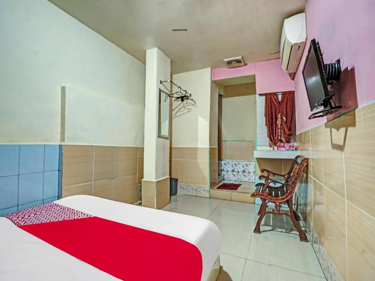 Oyo 90158 Hotel Lendosis Perintis Kemerdekaan Palembang Ngoại thất bức ảnh