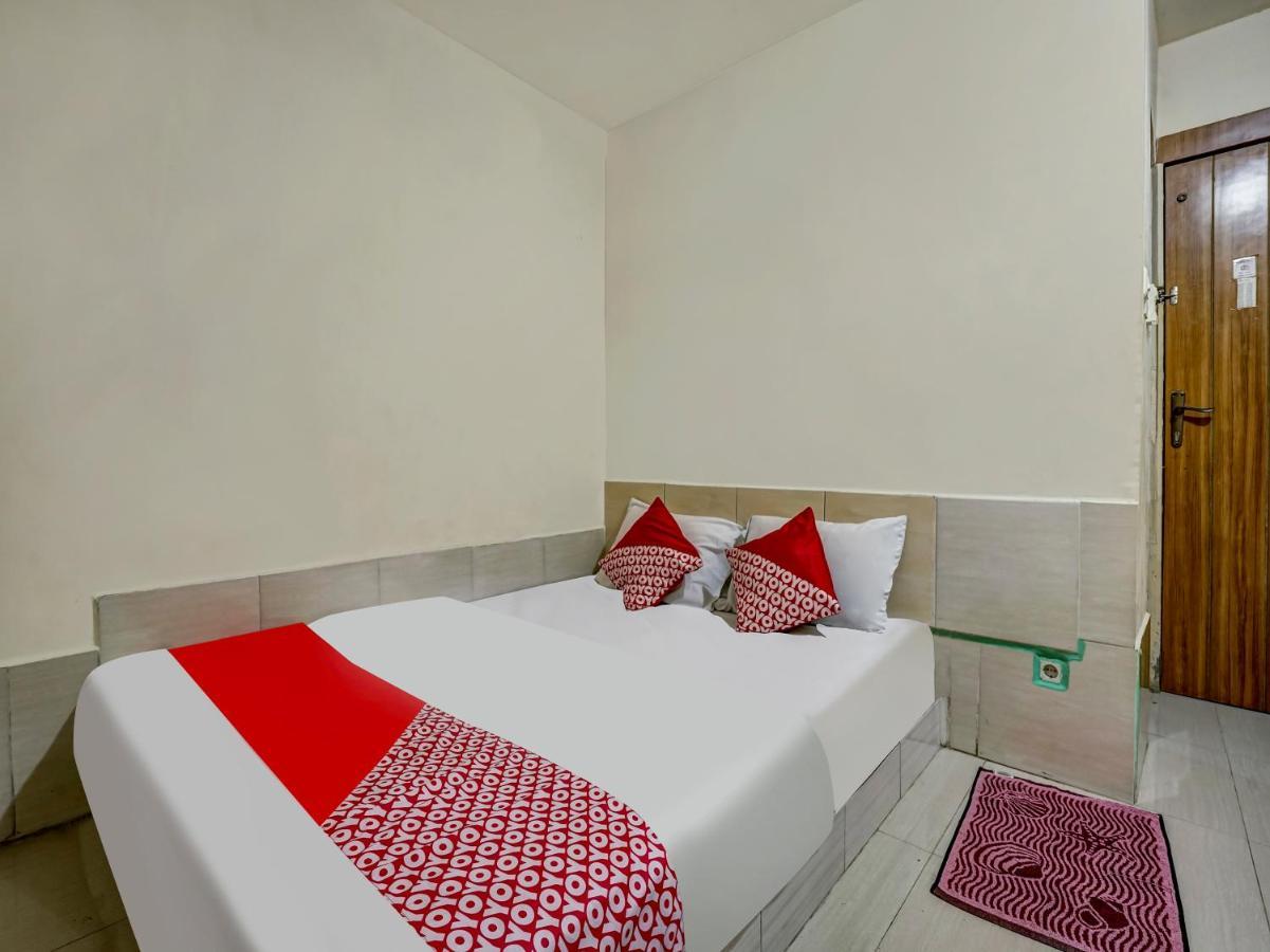 Oyo 90158 Hotel Lendosis Perintis Kemerdekaan Palembang Ngoại thất bức ảnh