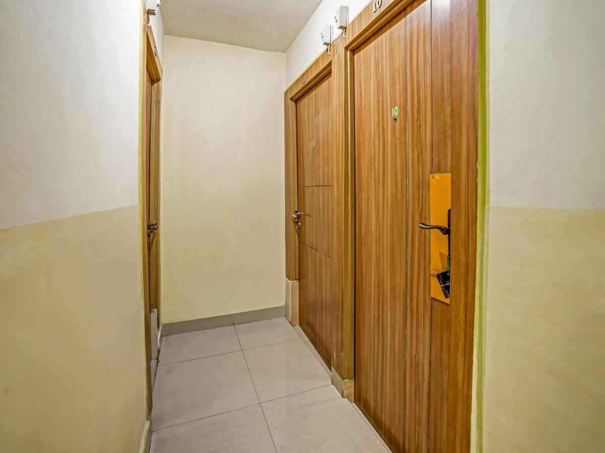 Oyo 90158 Hotel Lendosis Perintis Kemerdekaan Palembang Ngoại thất bức ảnh