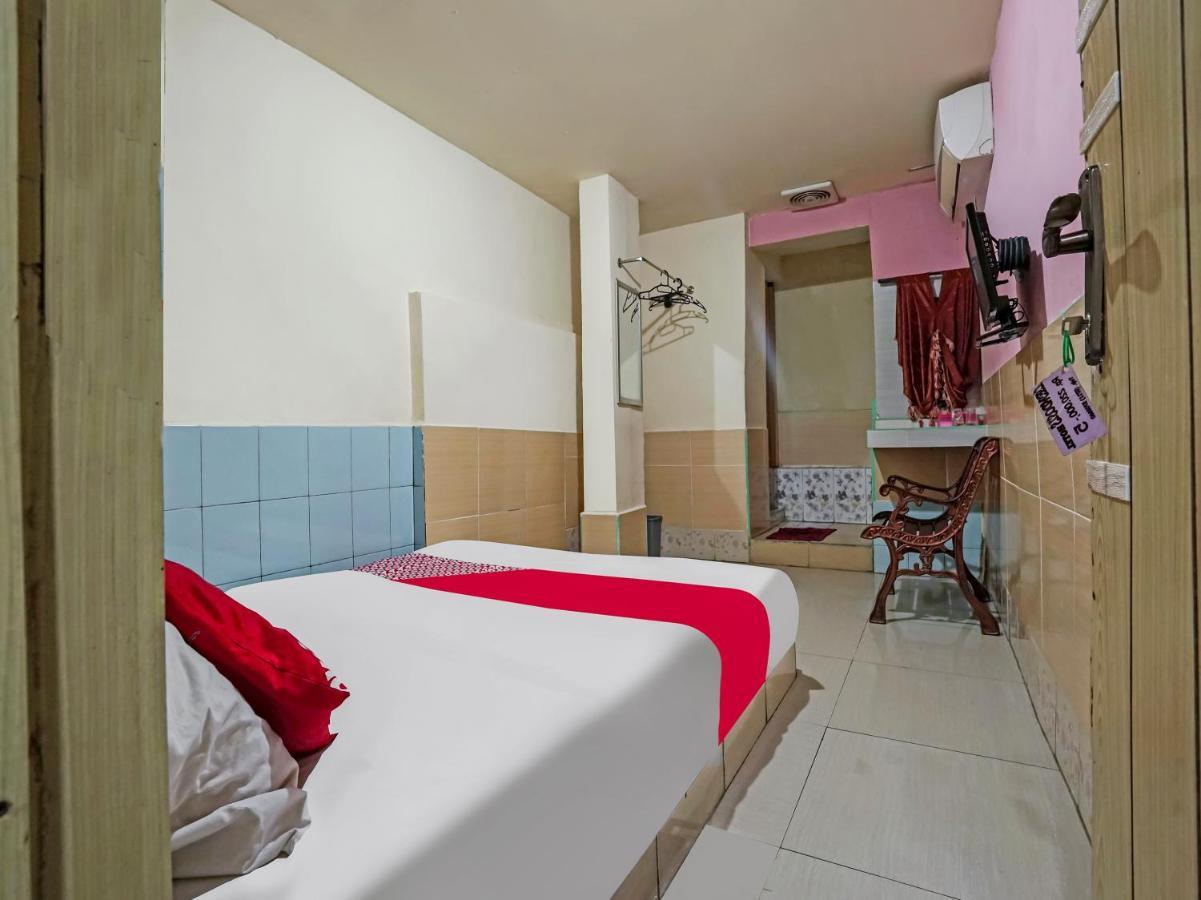 Oyo 90158 Hotel Lendosis Perintis Kemerdekaan Palembang Ngoại thất bức ảnh