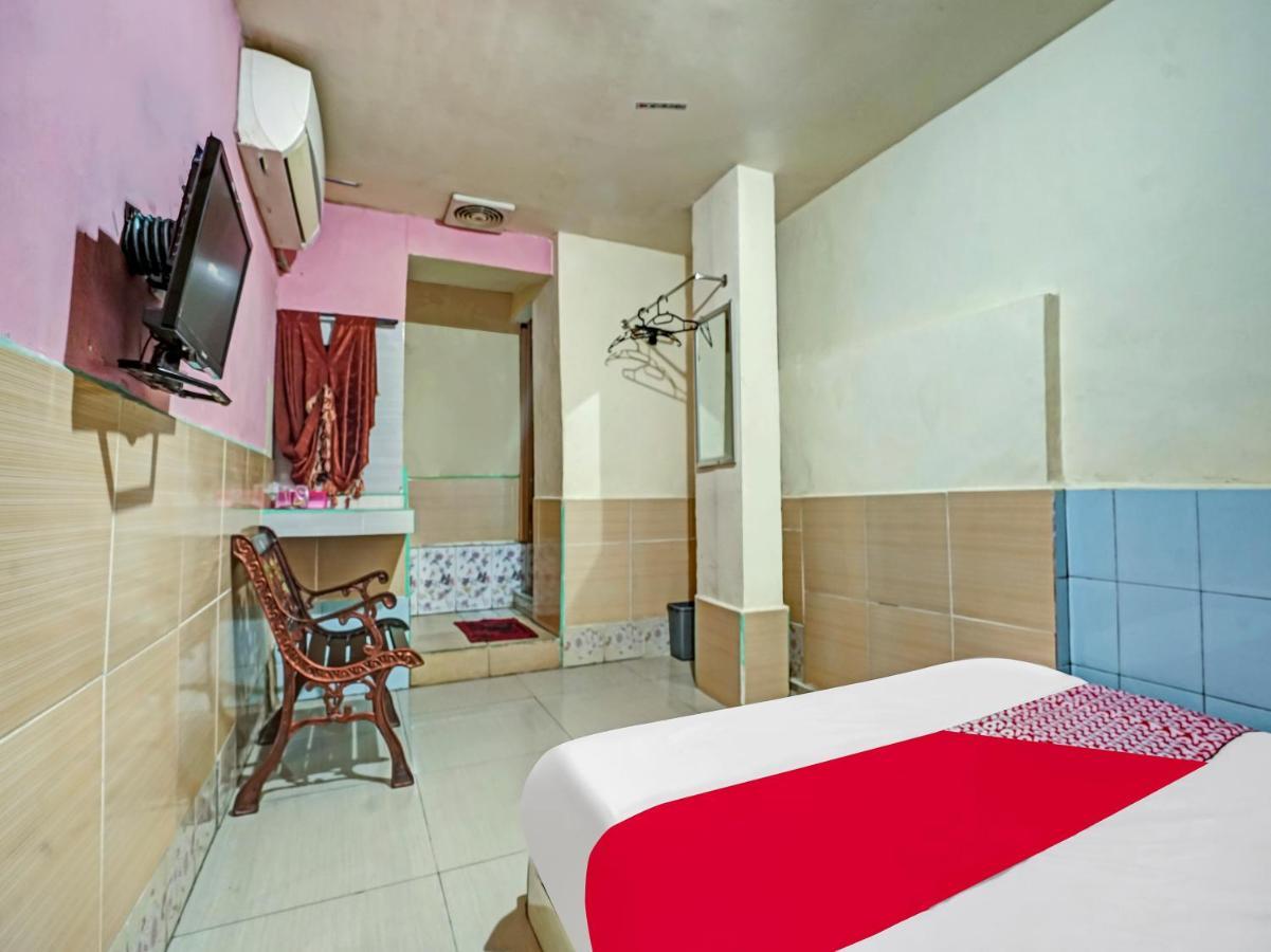 Oyo 90158 Hotel Lendosis Perintis Kemerdekaan Palembang Ngoại thất bức ảnh