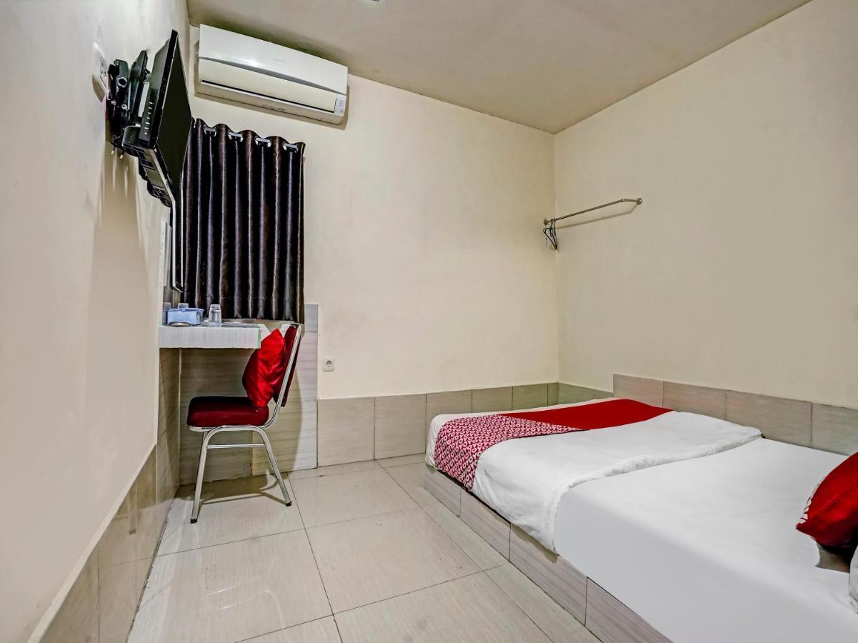 Oyo 90158 Hotel Lendosis Perintis Kemerdekaan Palembang Ngoại thất bức ảnh